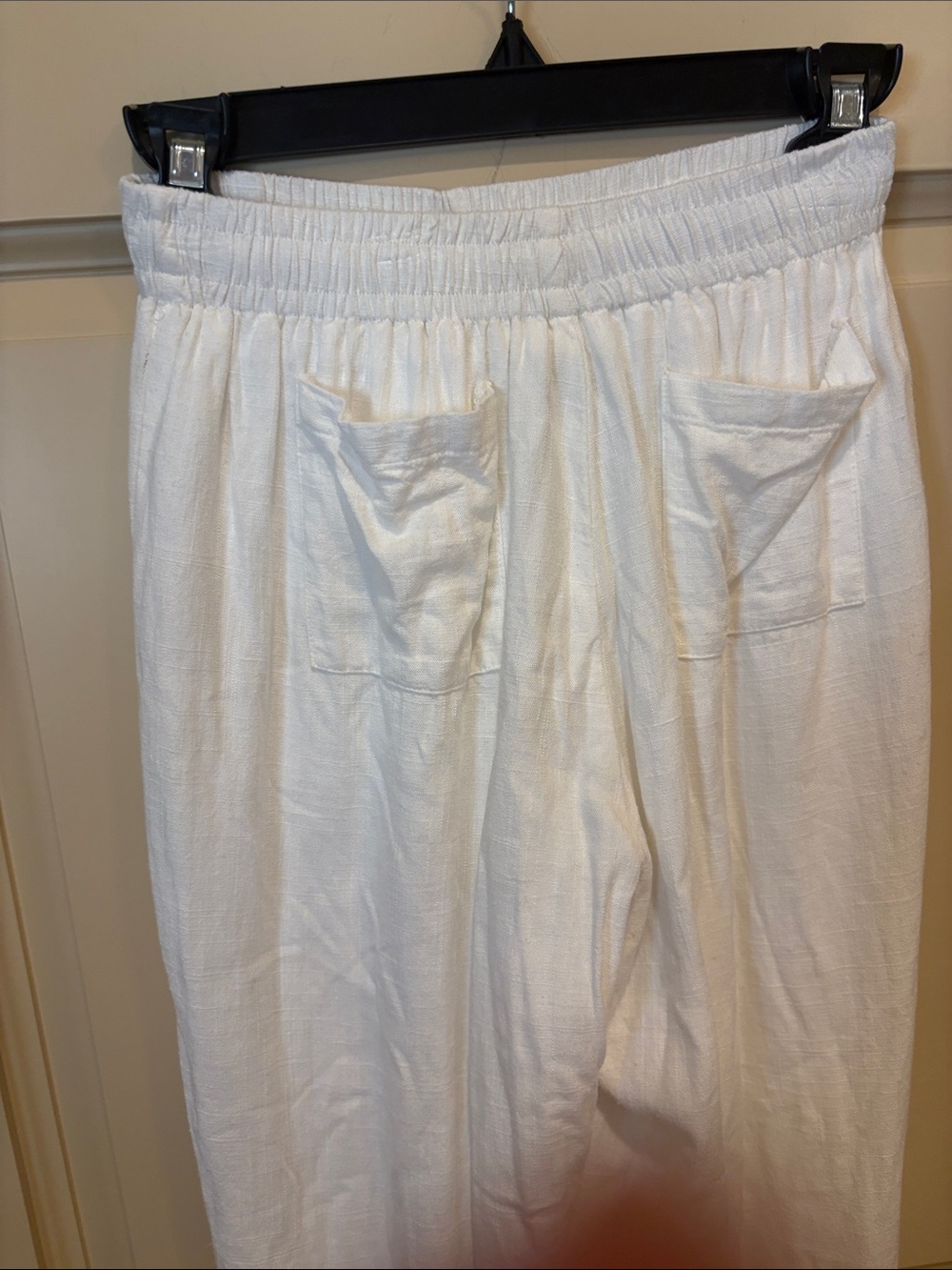 Princess Polly White Wide-Leg Flowy pants - Picture 3 of 6